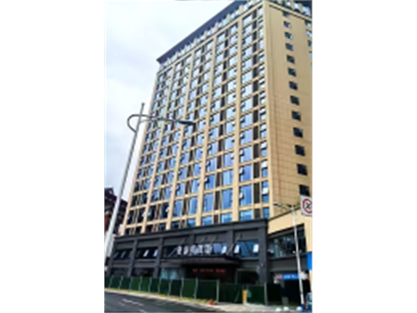 长阳山水龙城酒店